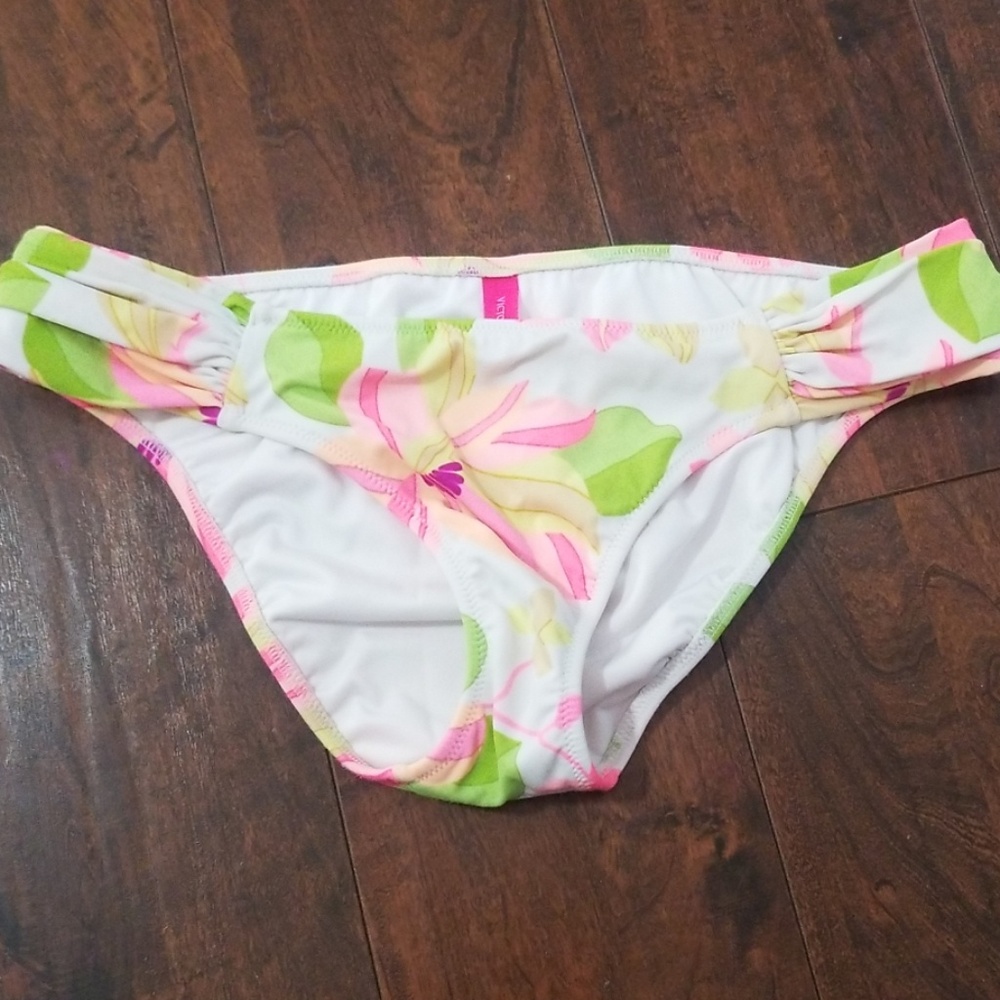 VS swim bottoms, small.